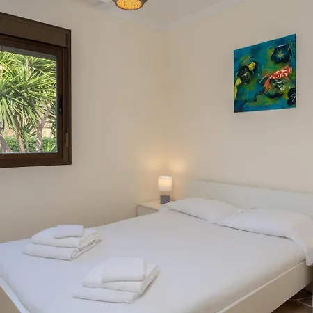 Apartamento 2225-spacious 3 Bedrooms With Sea View Casares
