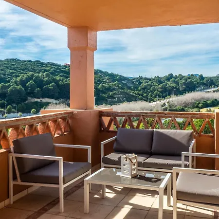 2225-spacious 3 Bedrooms With Sea View Casares
